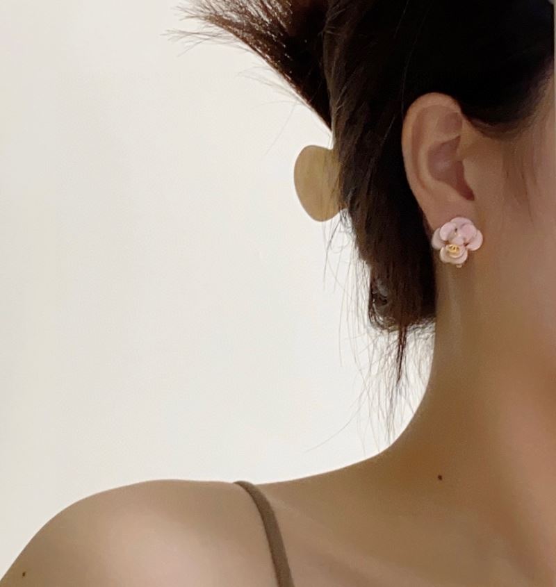 Ch**el earrings